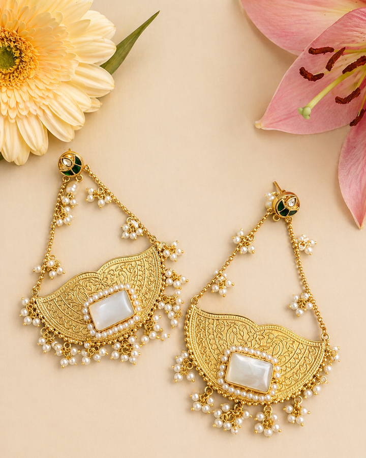 Meher Noor Chandeliers